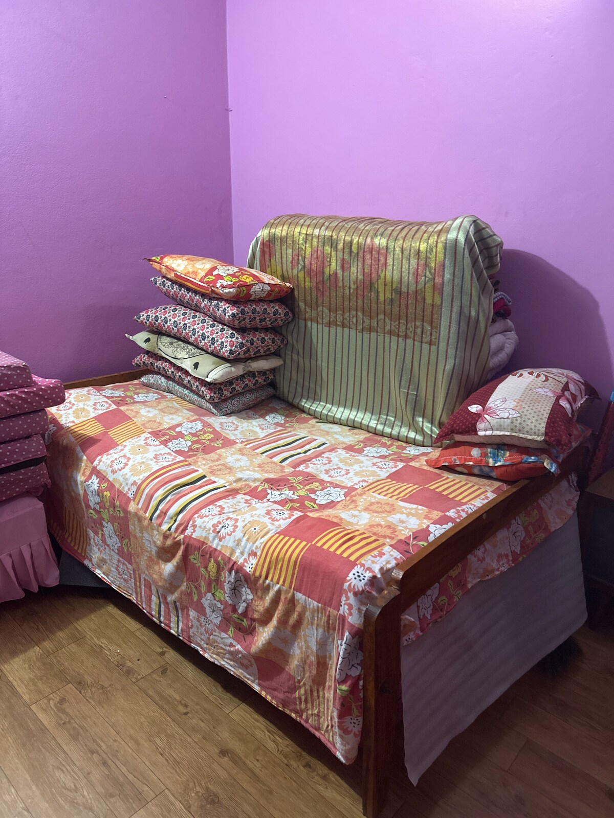 10 mins from Banepa centre, 4 km from dhulikhel