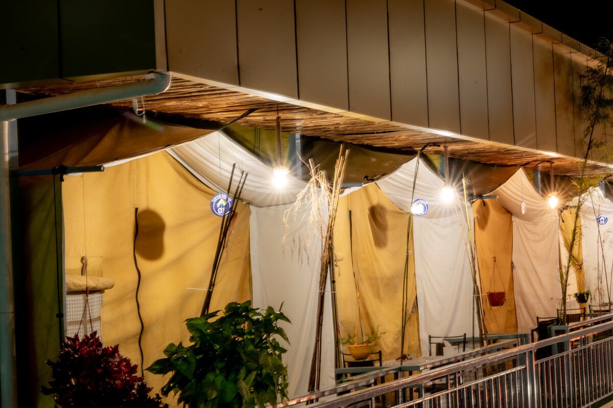 Deluxe Tented Room — photo