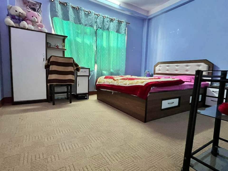 Divine Residency — photo