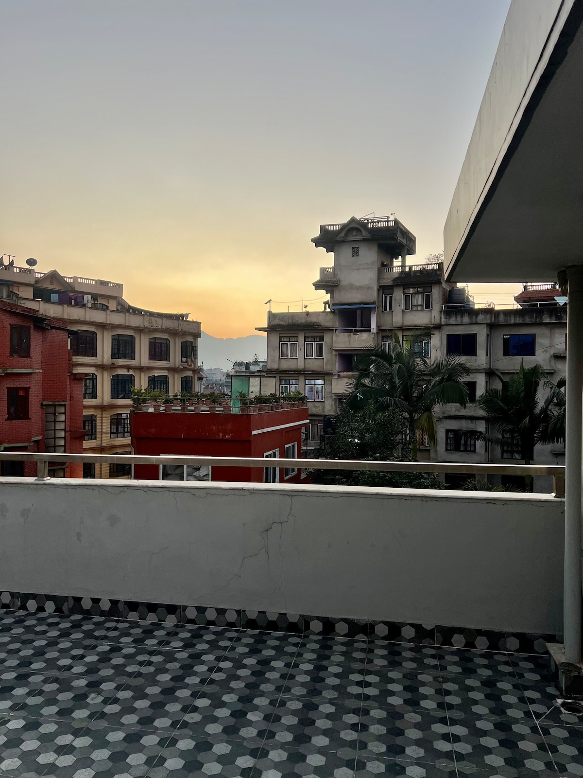 Cozy Studio Apartment | Thamel | Shared Terrace — photo