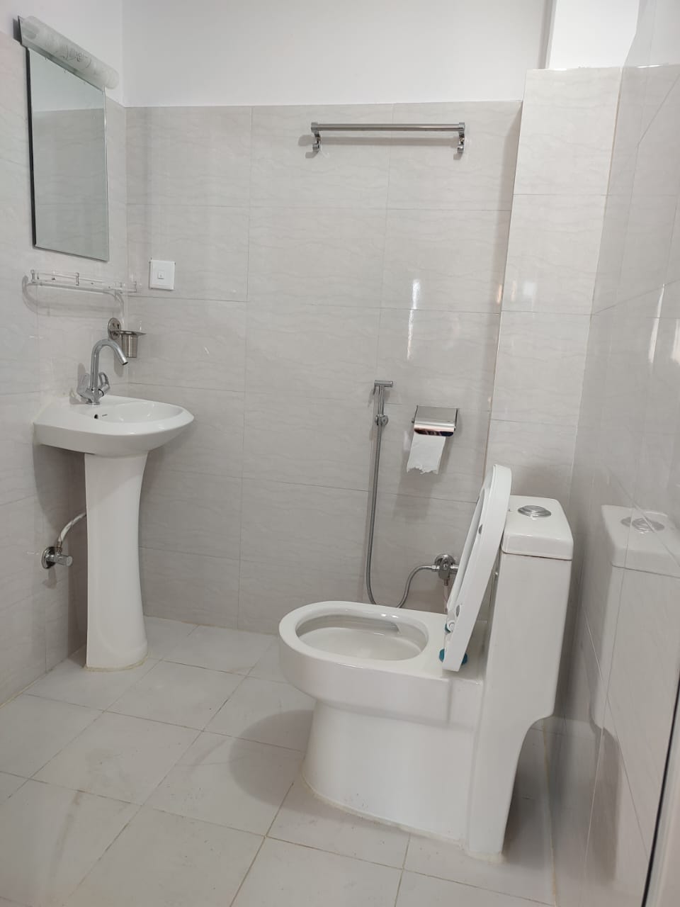 Studio Apartment — photo