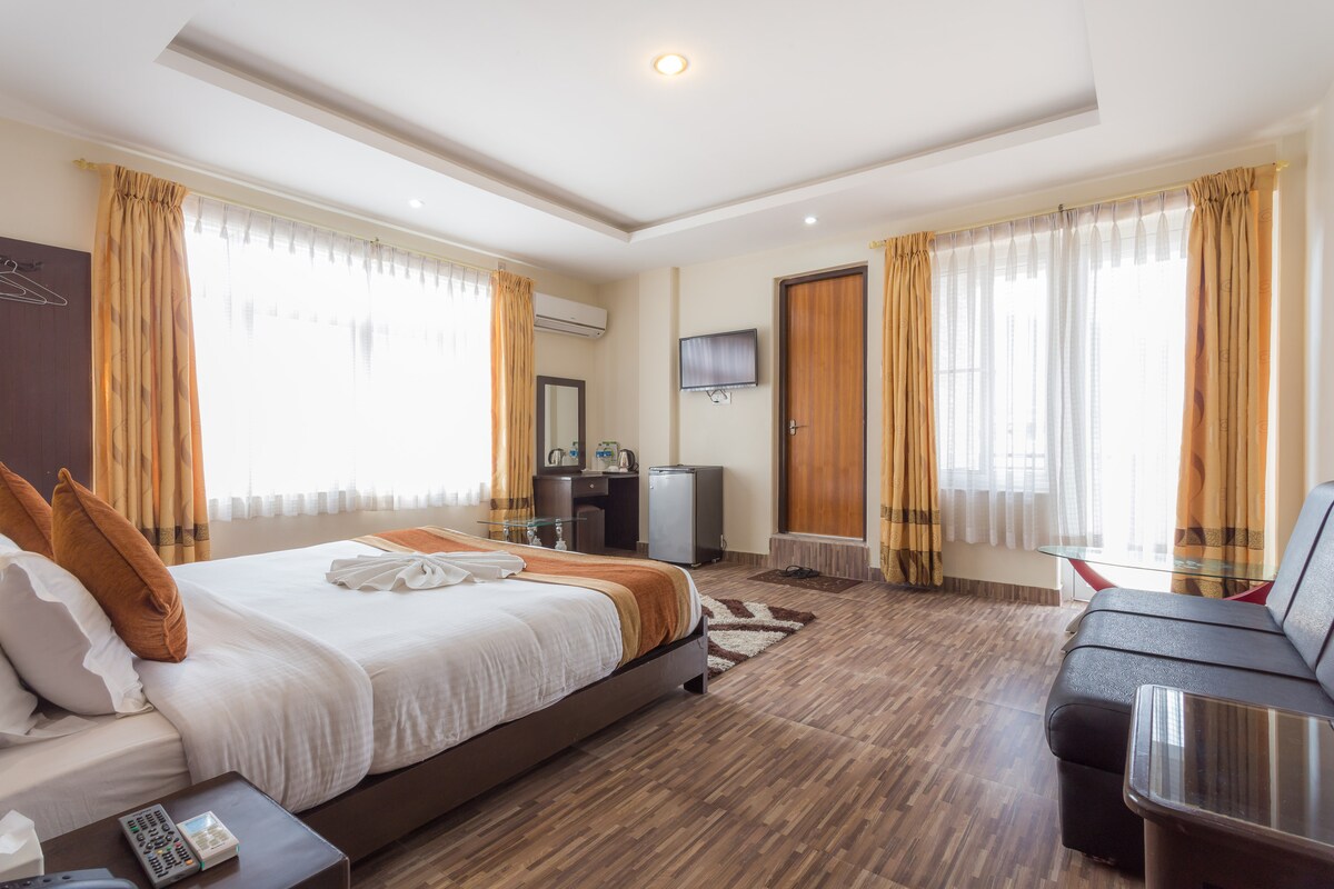 Deluxe room with mountain view — photo