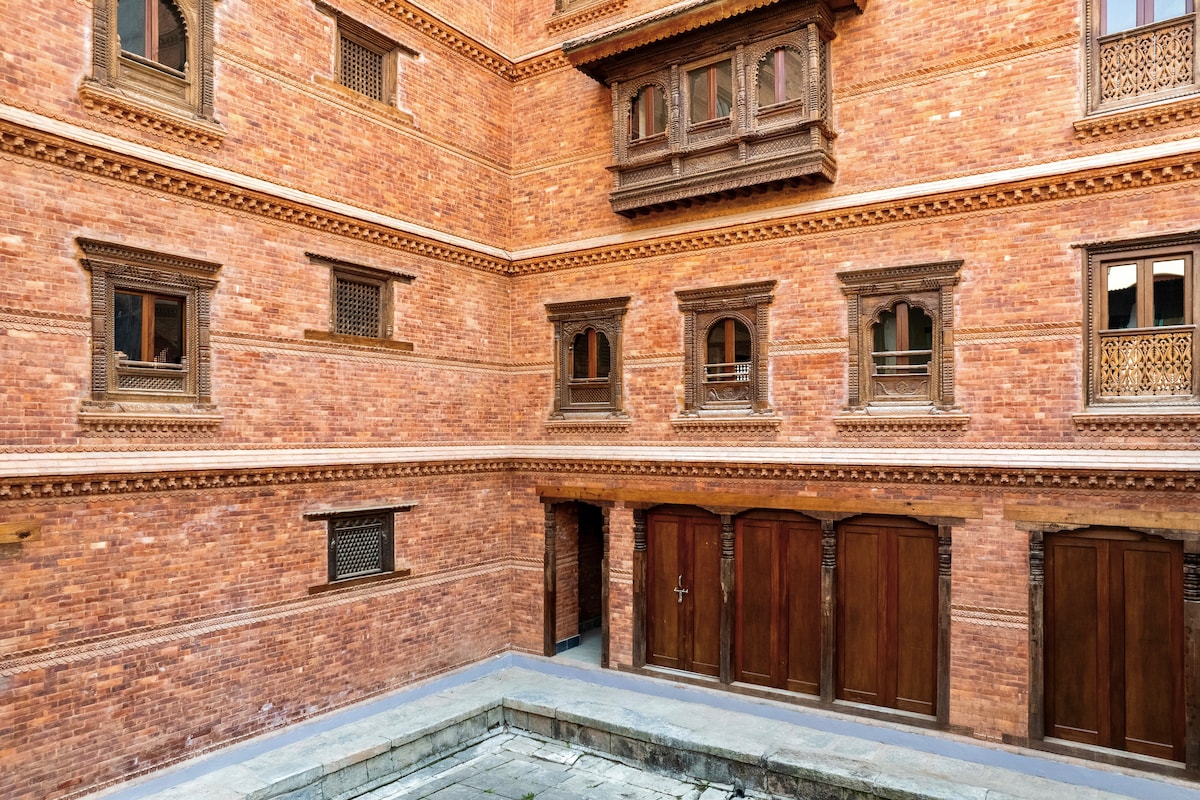 Brand new Courtyard Studio | Vajra — photo