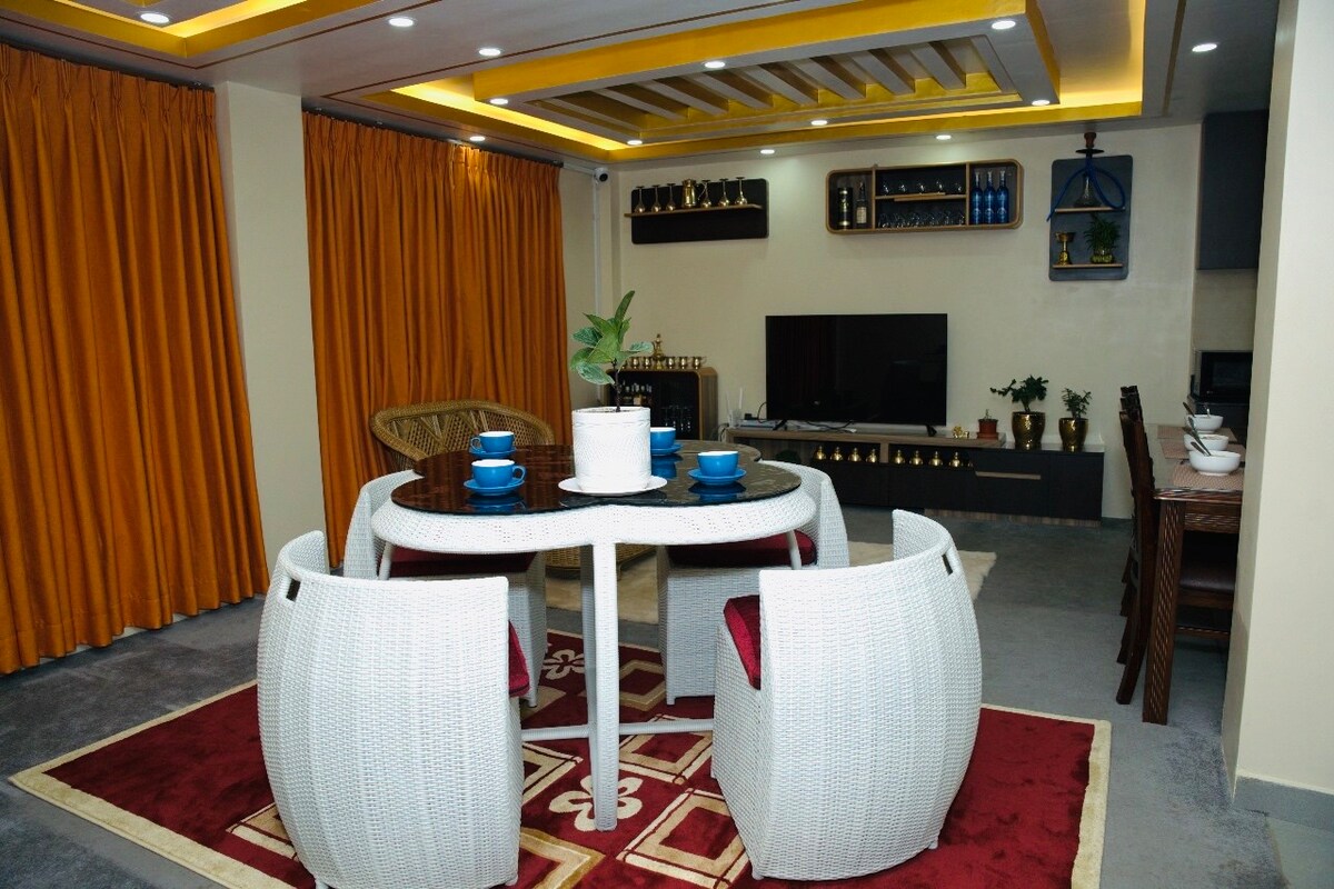 Refined Residence in Kathmandu — photo