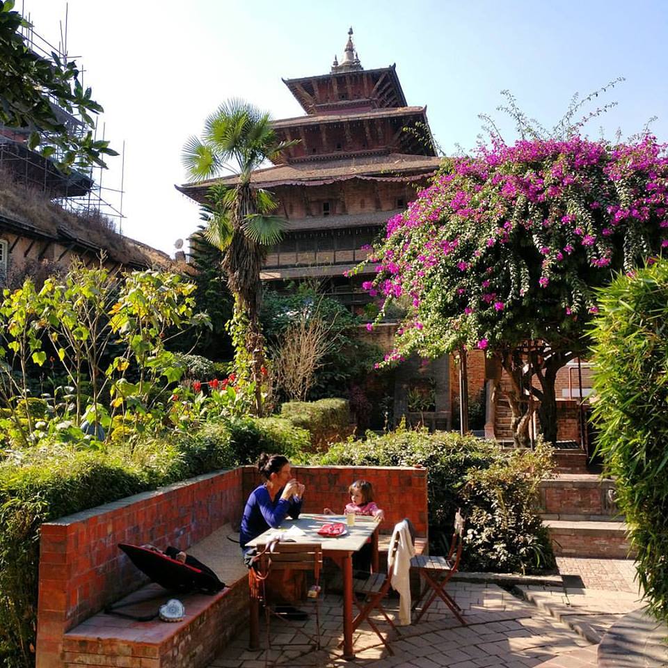 Courtyard Cottage 50m from Patan Durbar Square! — photo