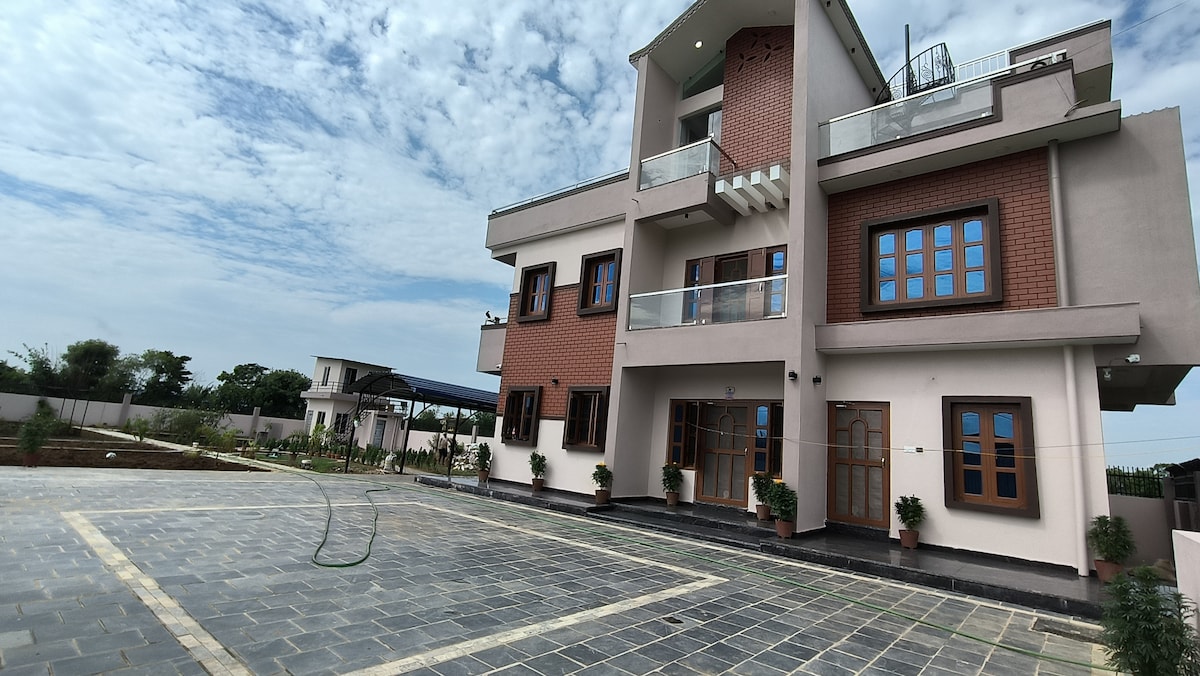 Join our family. Welcome home.