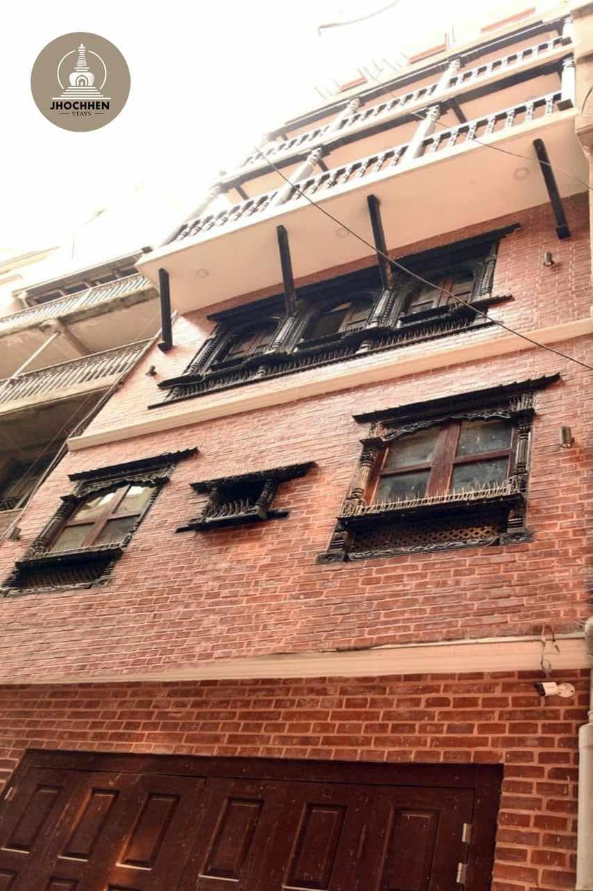 Jhochhen rooms.    Minute away from basantapur