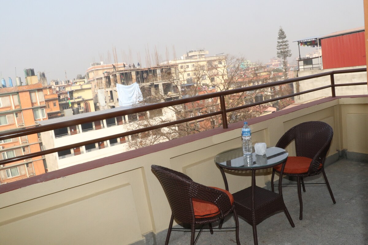 Rambler Hostel, Terrace room, Mt. Everest — photo