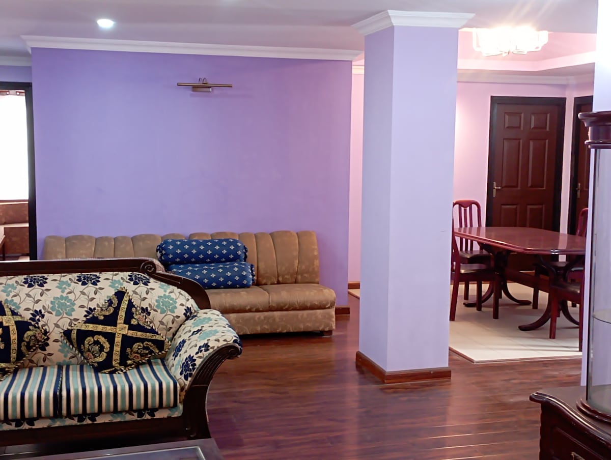 Elegant home in Grande towers! — photo