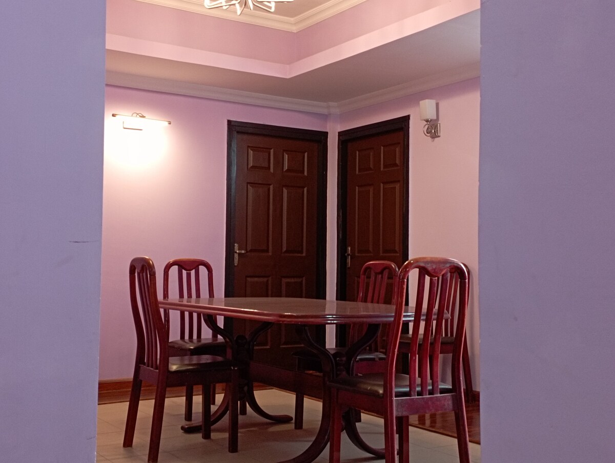 Elegant home in Grande towers! — photo