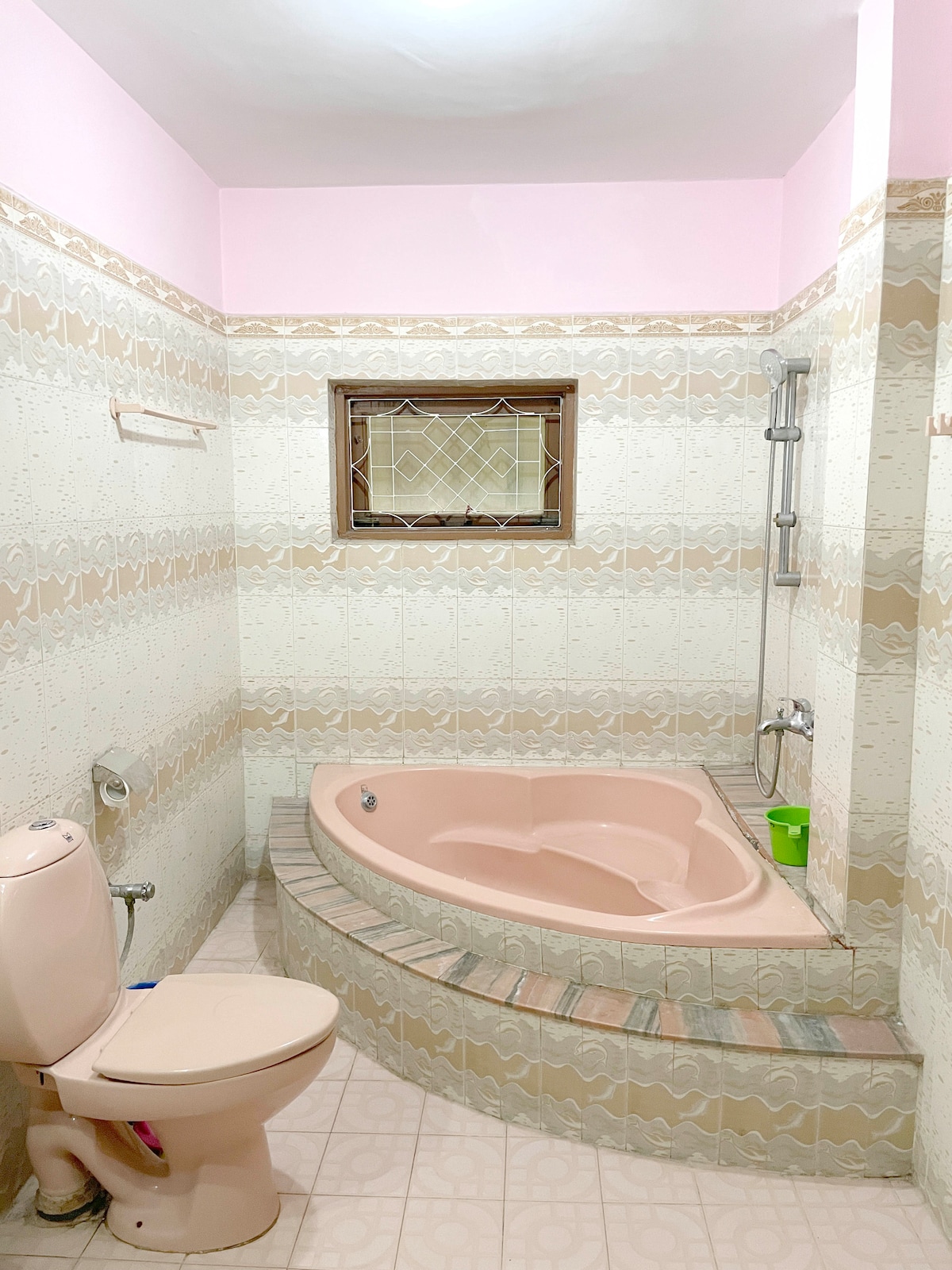 Cozy room near airport — photo