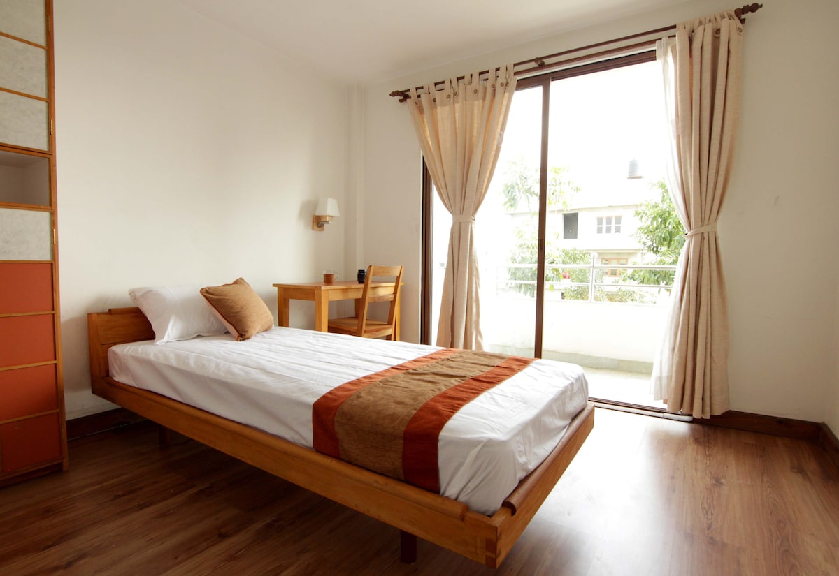 Private Double-Bed Room in Bhaktapur — photo