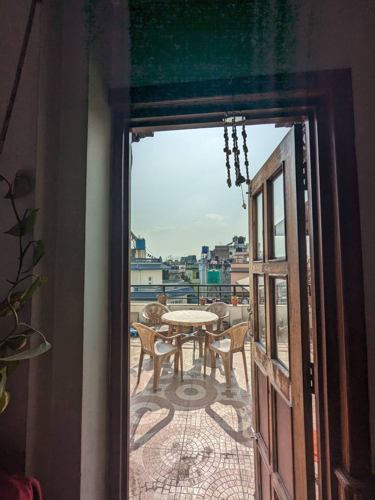 Home with Rooftop/Mountain view — photo