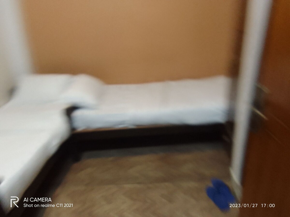 Ulleri to poonhill trek Paradise Gu.H