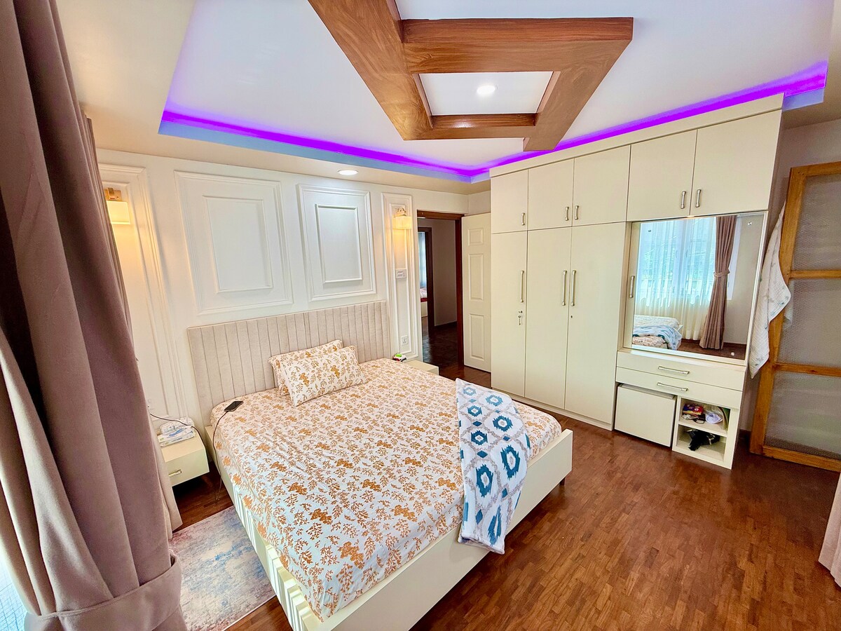 Serene Nepali Retreat in a Peaceful Setting — photo