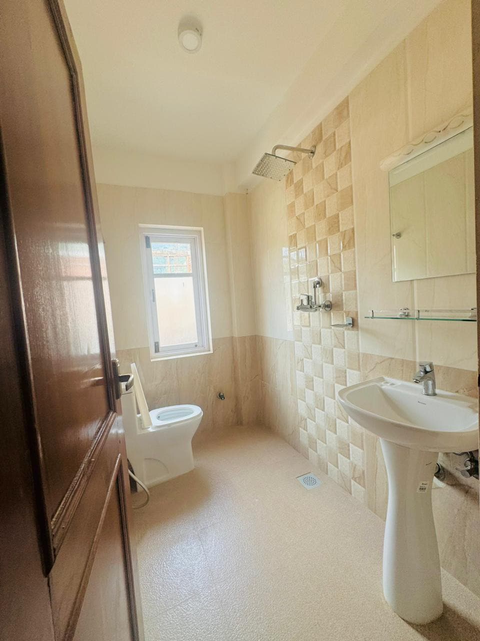 Busha Home 4, External private Bath
"Lovely Stay" — photo