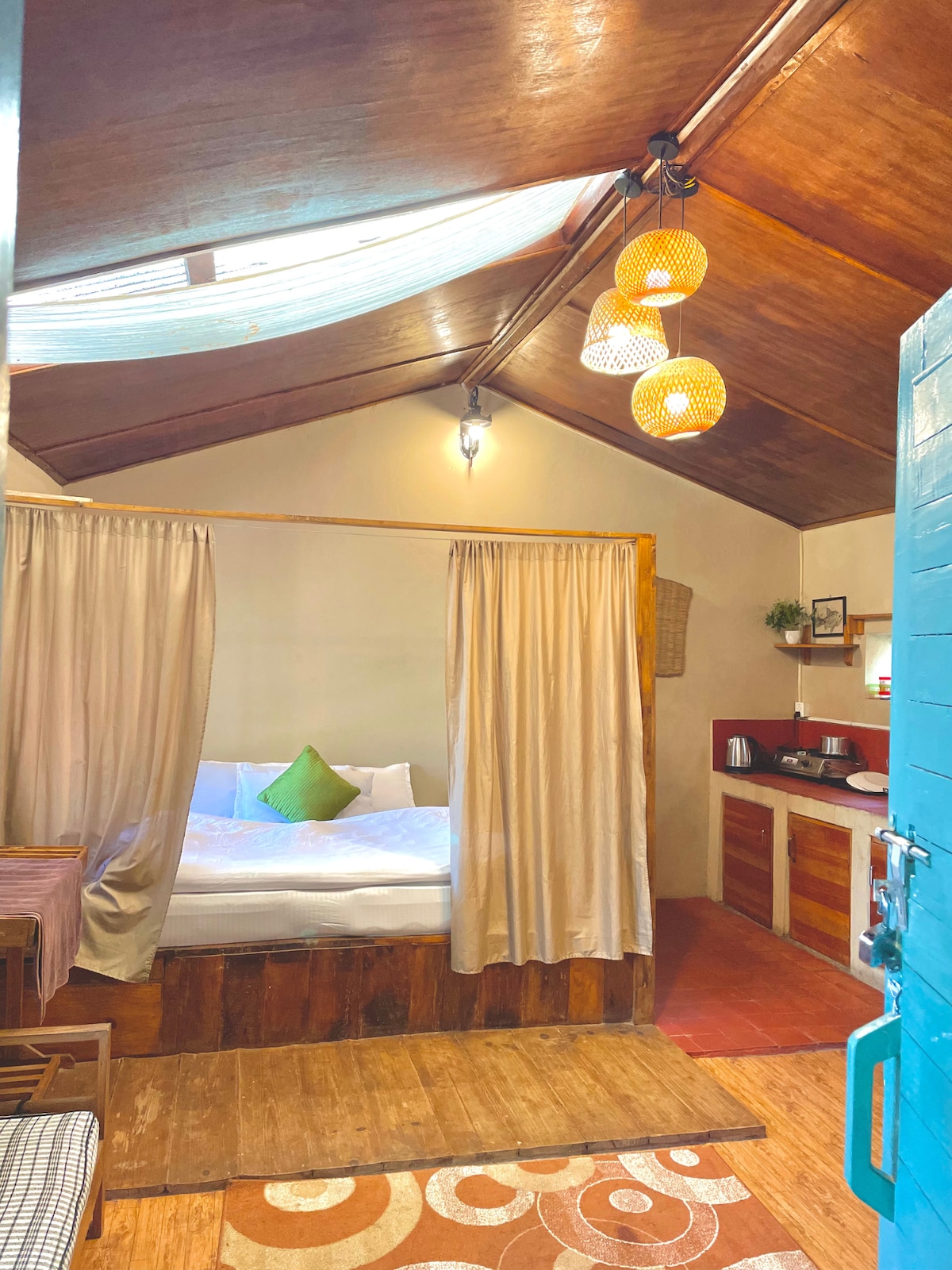 Cozy Studio w/ Kitchenette in Nagarkot