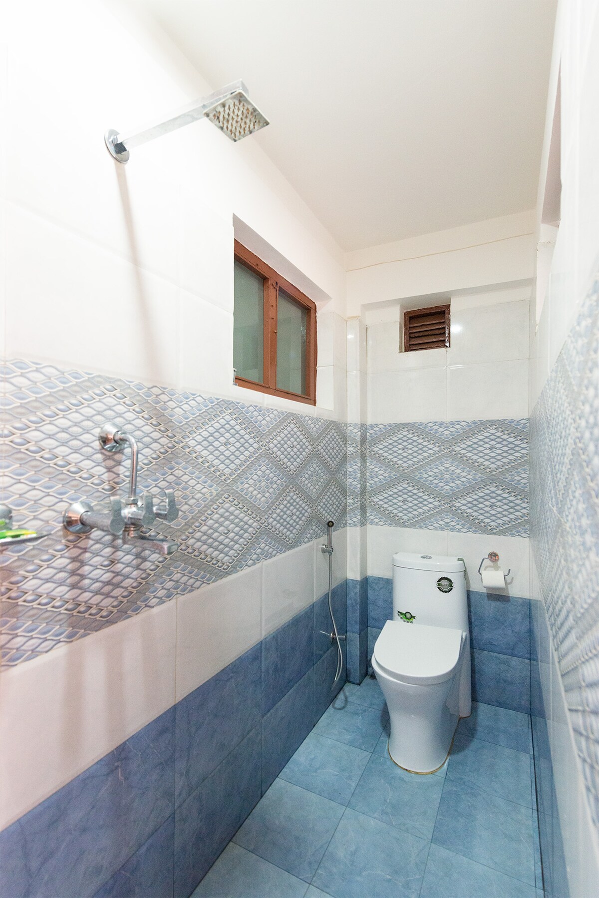 khangsar guest house — photo