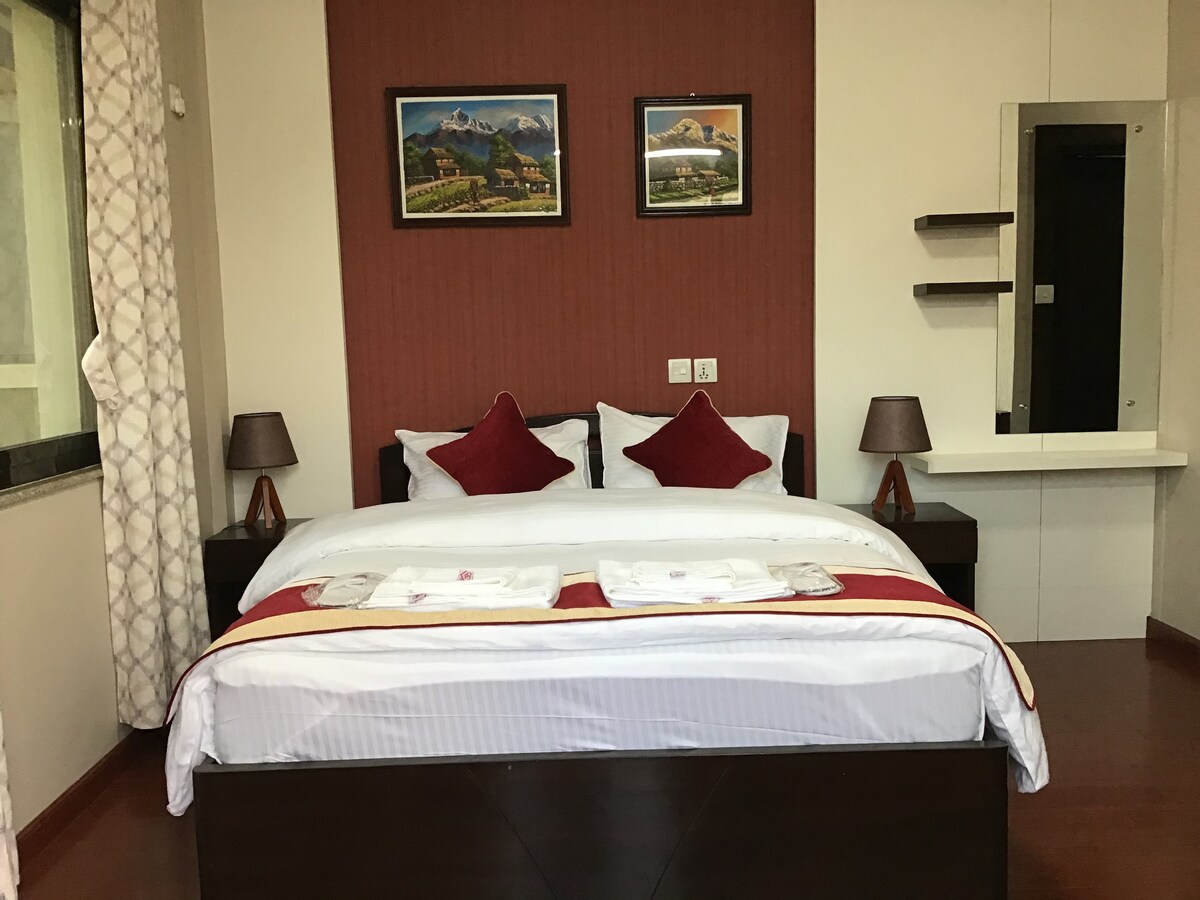 2 Bedroom Luxrious Apartment in Lazimpat