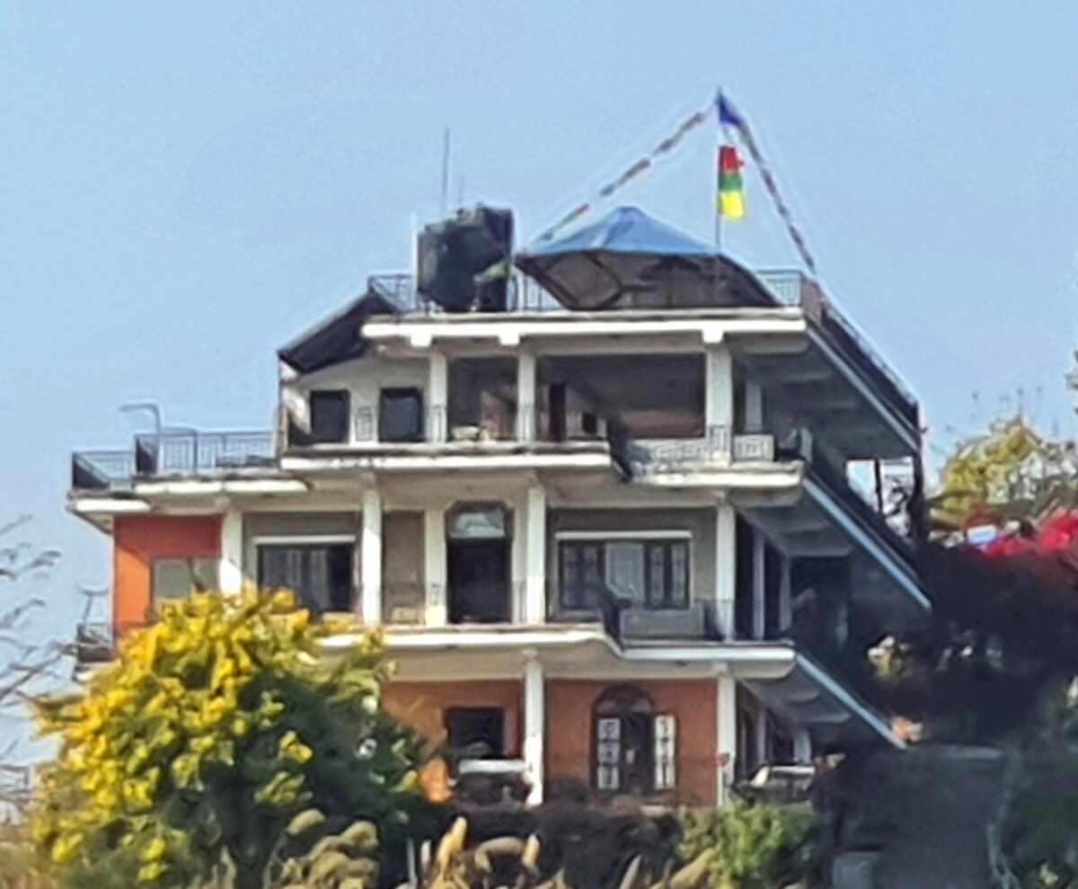 Peace Dragon Lodge - Basic Twin - views — photo