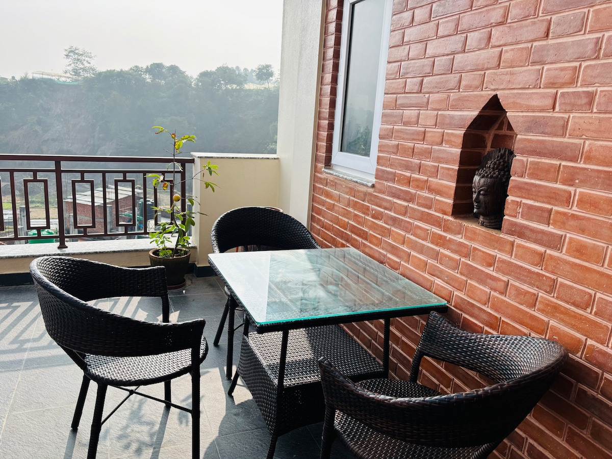 Niro Suite Home — photo