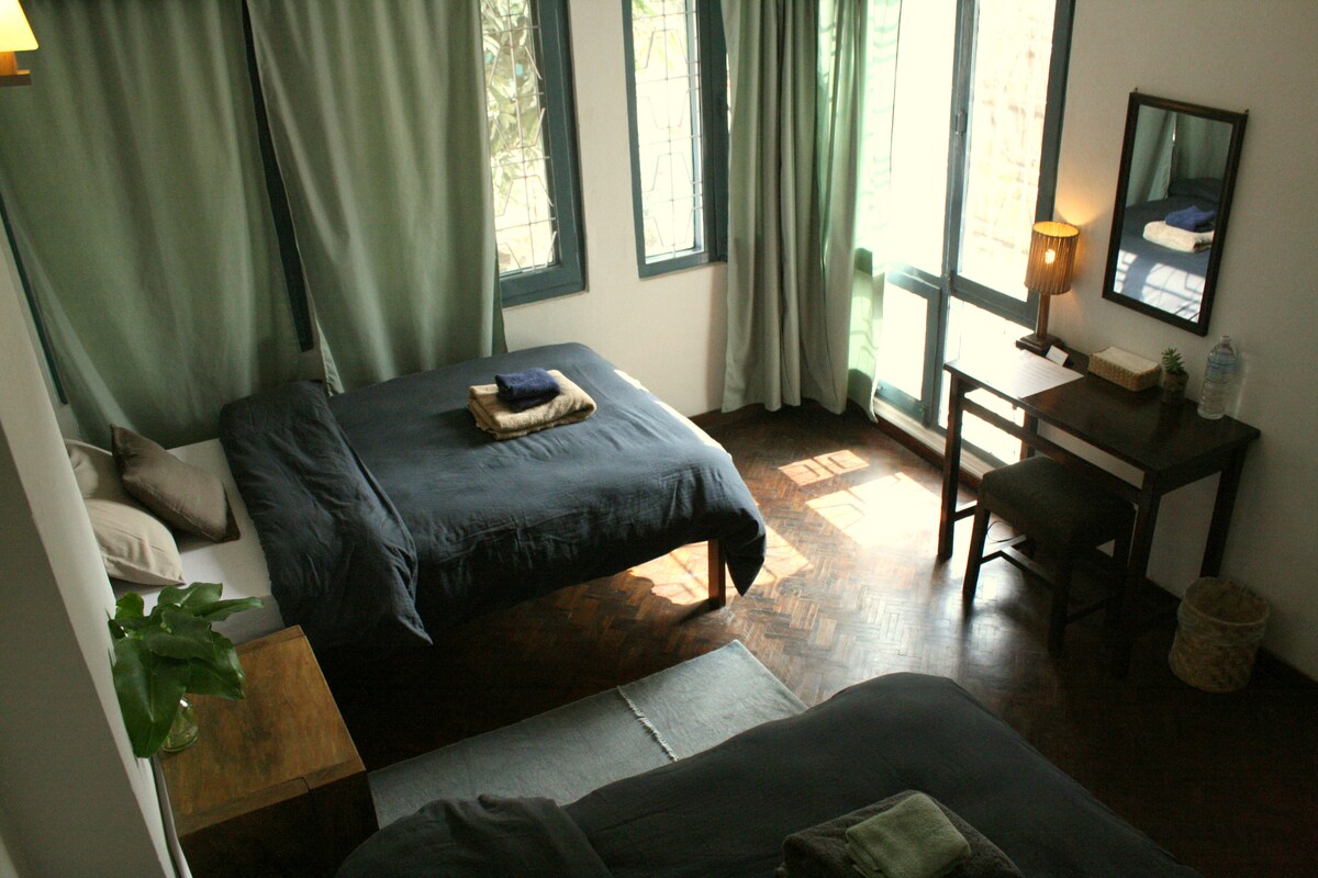 Salon de Kathmandu B&B - Room 1 (with breakfast)