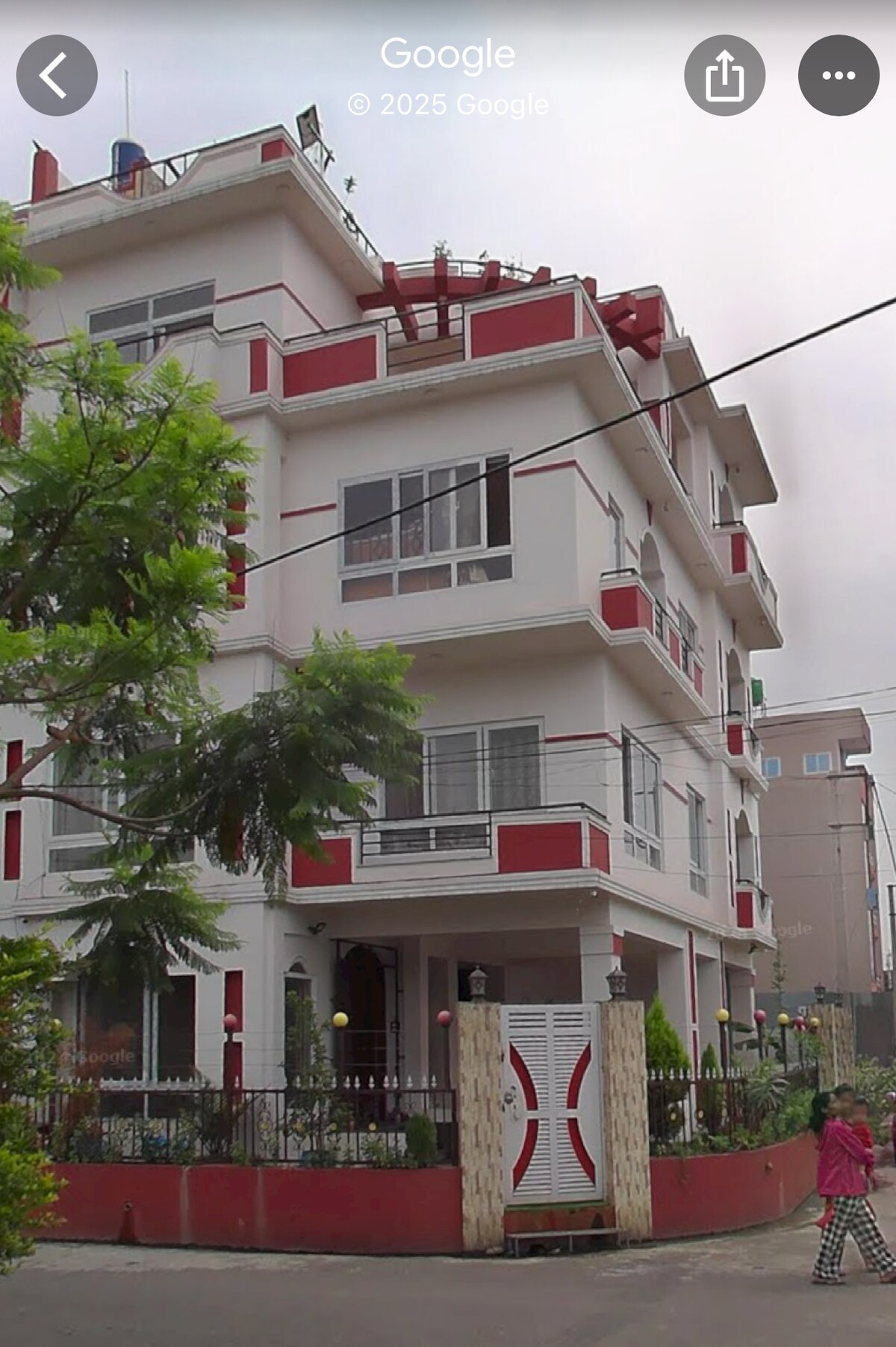 Peaceful Getaway with Easy Transport Access — photo