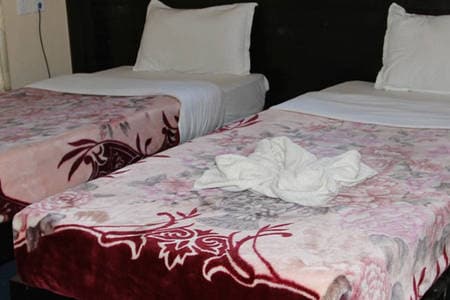 Budget Rooms at Lakeside