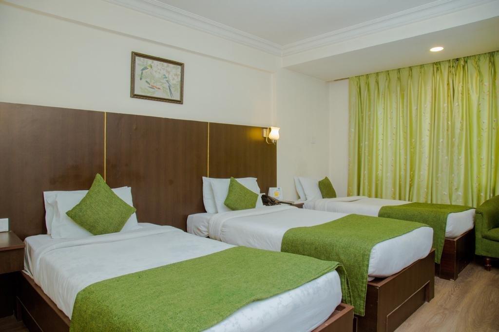 HOTEL VAISHALI — photo