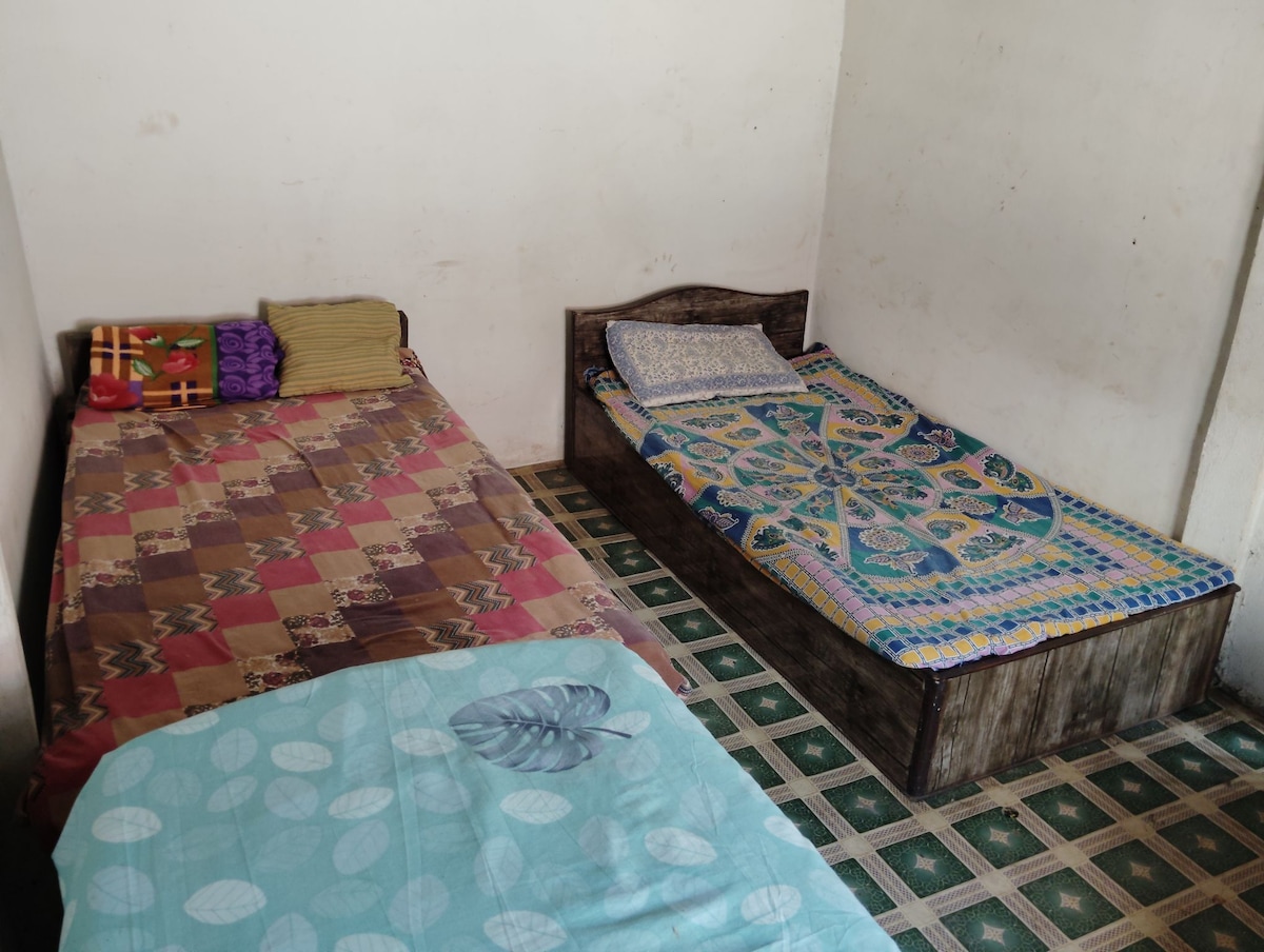 Kings Jungle safari & Culture Home Stay