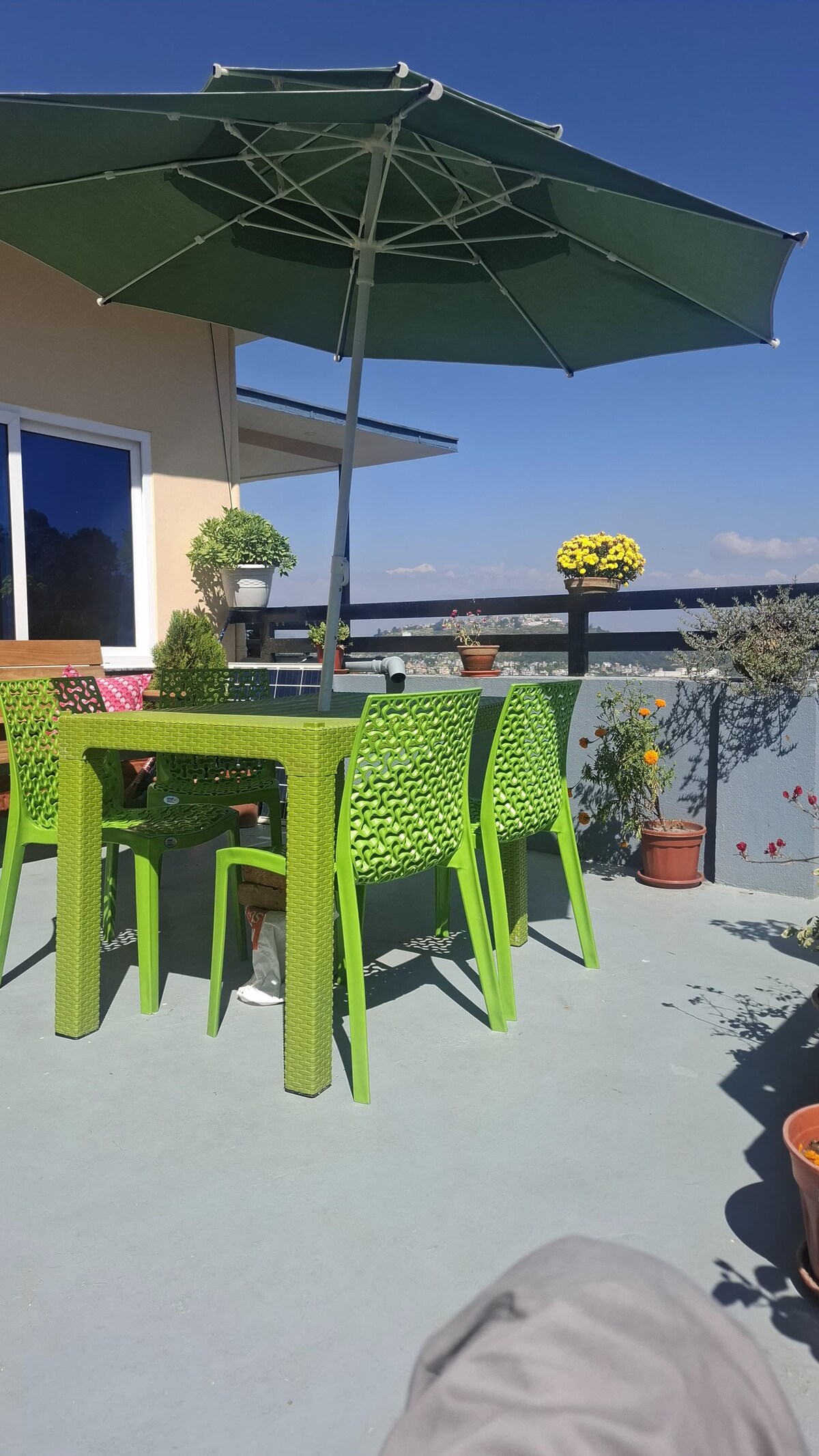 A restful Eagels Nest, stay and explore Kathmandu — photo