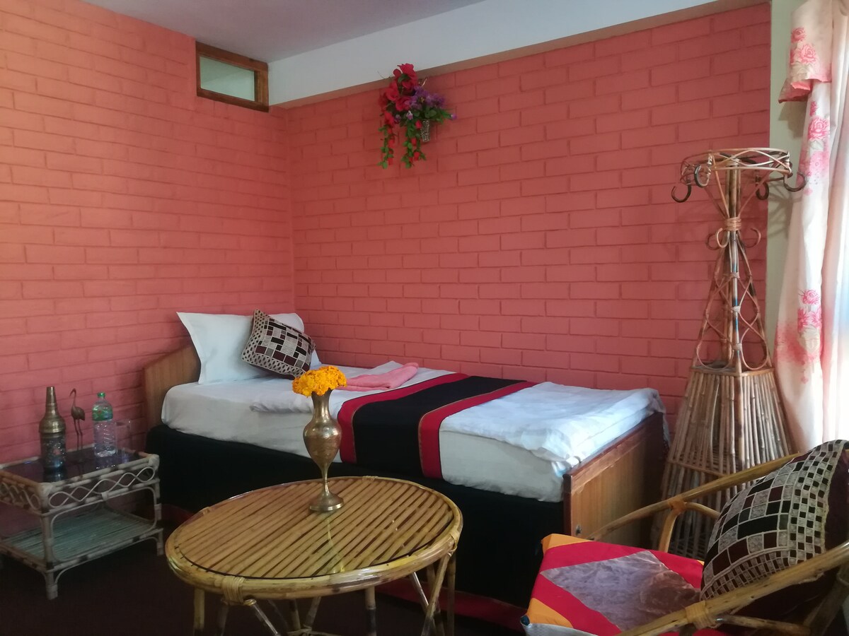 Mountain Guest House durbar square — photo