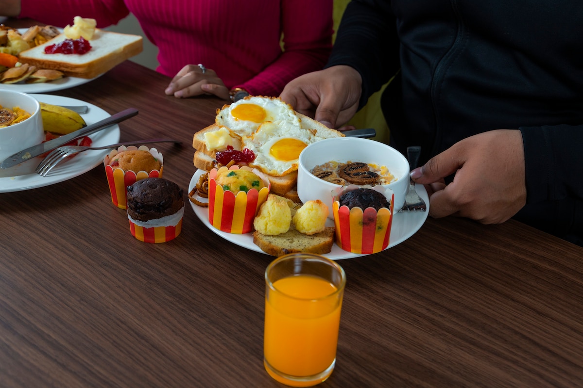 Adjoined Room with Bed & Breakfast | Thamel — photo