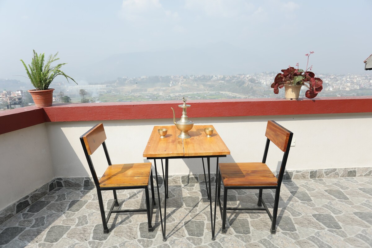 Double room with balcony for family of 2 — photo