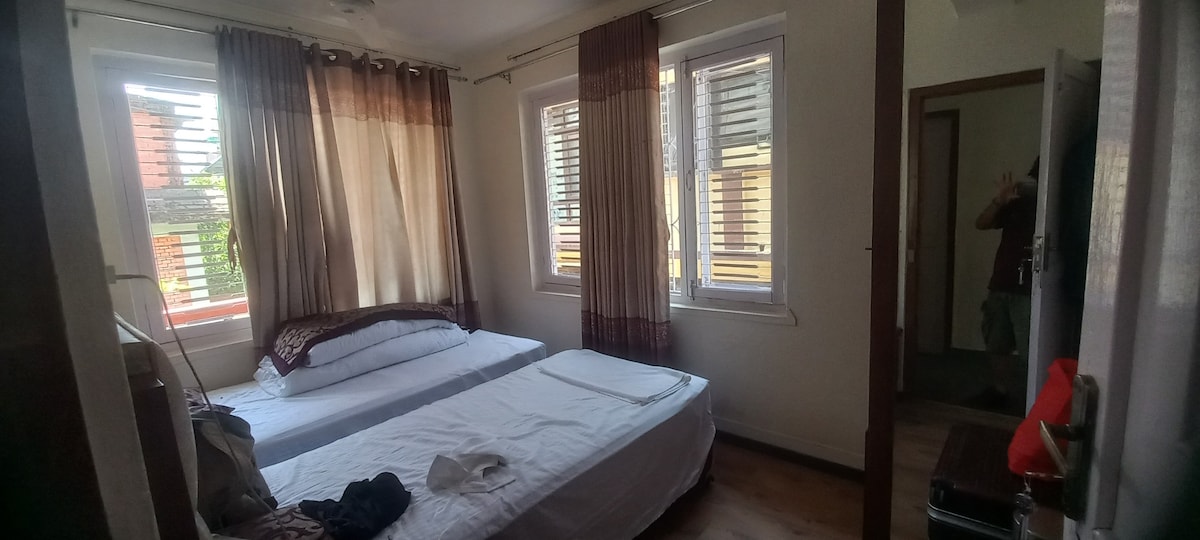 best located very convinient