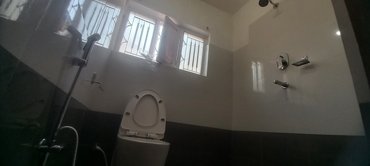 best located very convinient — photo