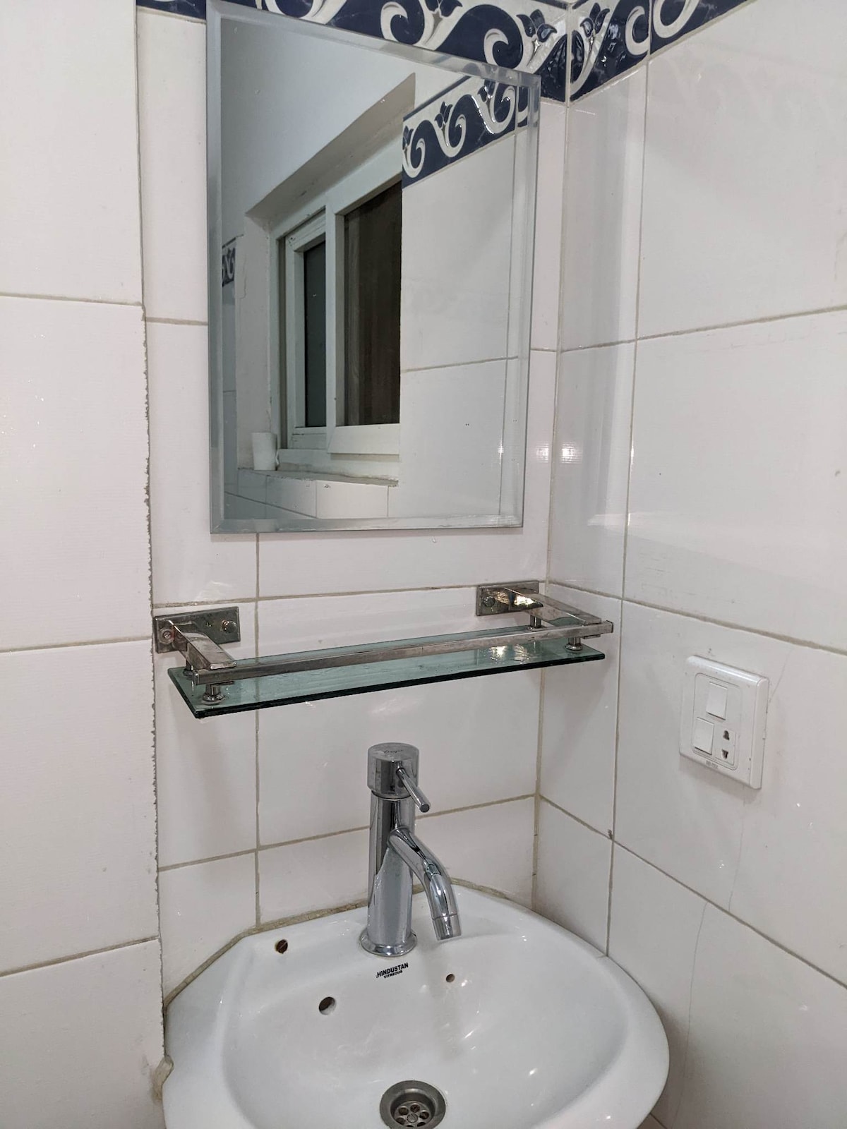 Family Style Hotel room 203- Walk to Lively Thamel — photo