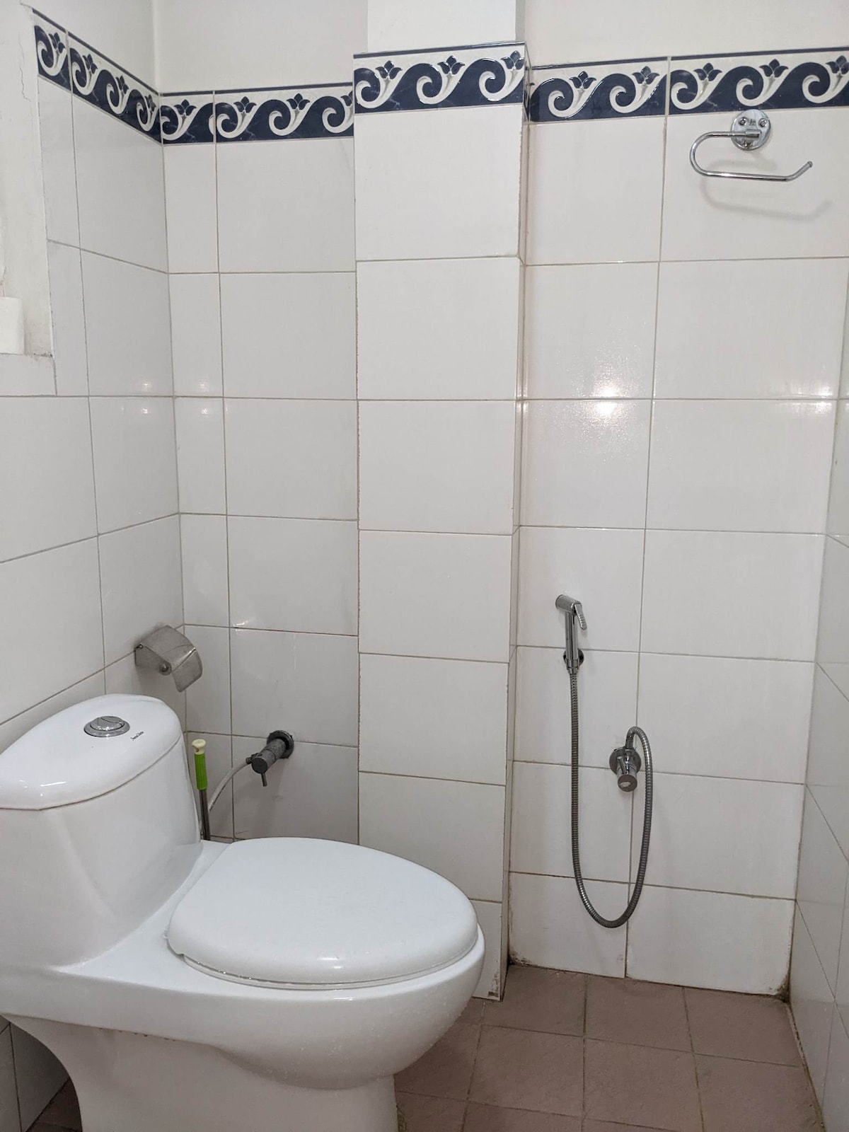 Family Style Hotel room 203- Walk to Lively Thamel — photo