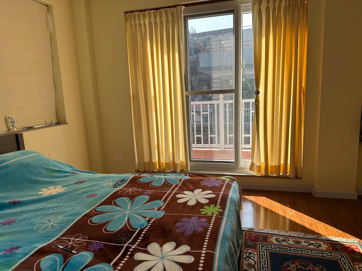 Krishna Niwas is lovely home with Bright sunlight