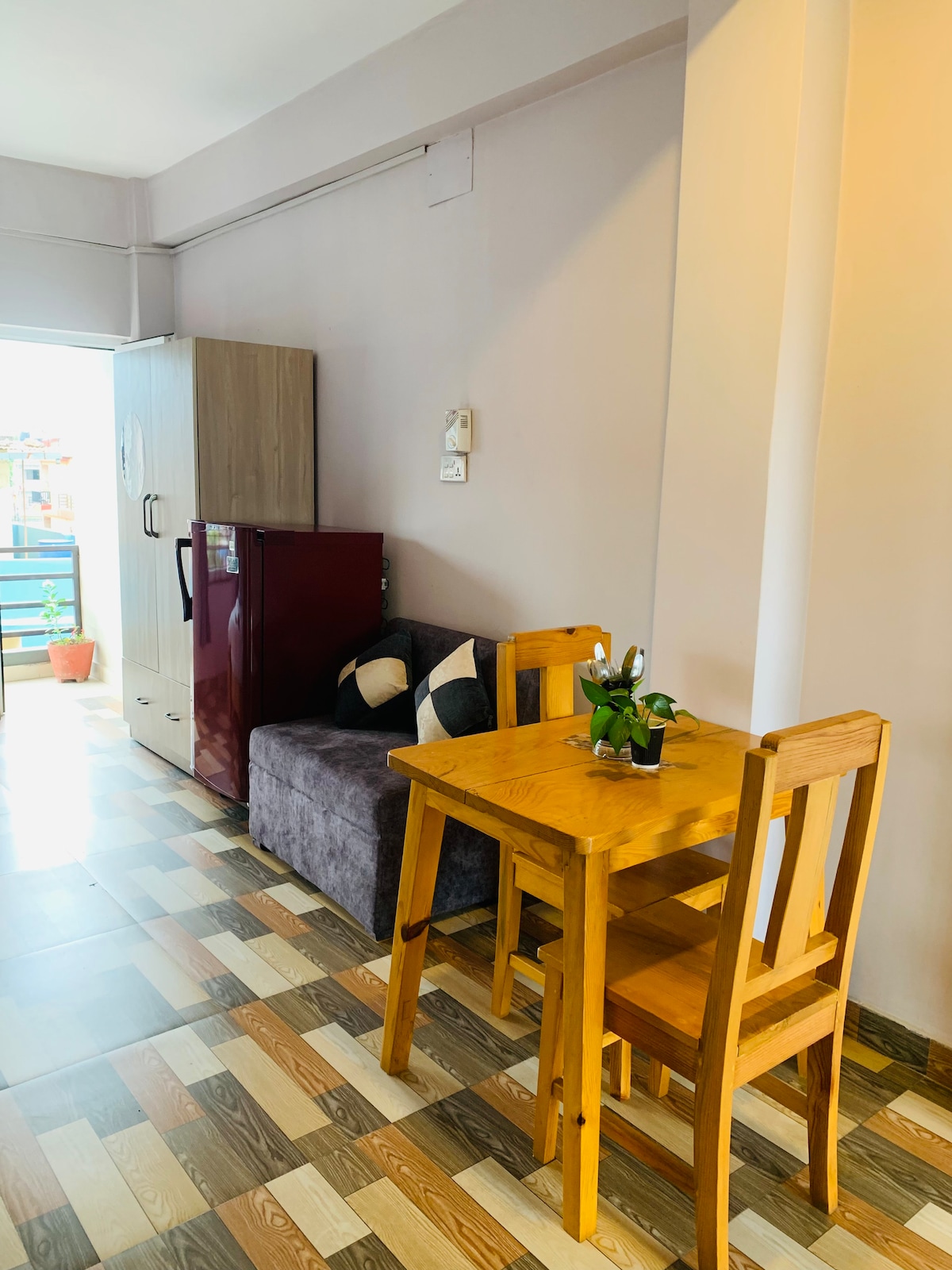 Studio Apartment — photo