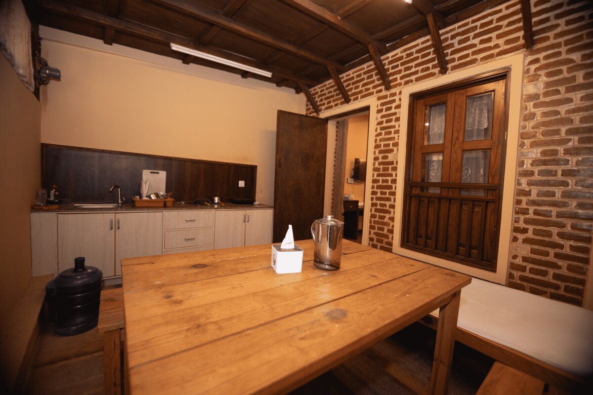 delex family room — photo