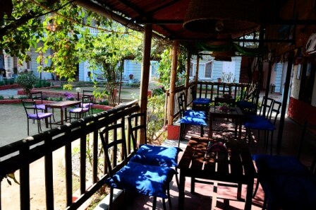 Family room with veranda. — photo