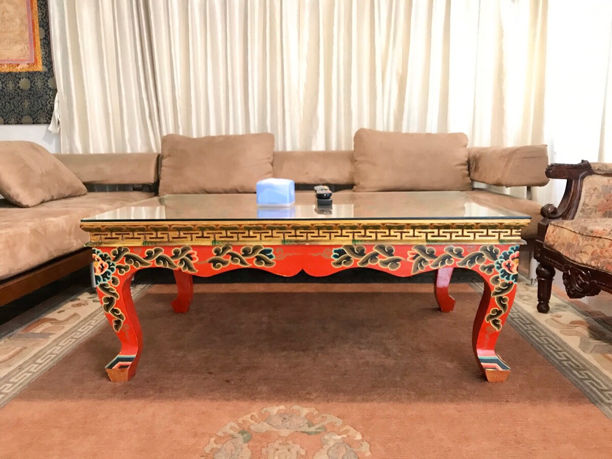 WHITE TARA APARTMENT — photo