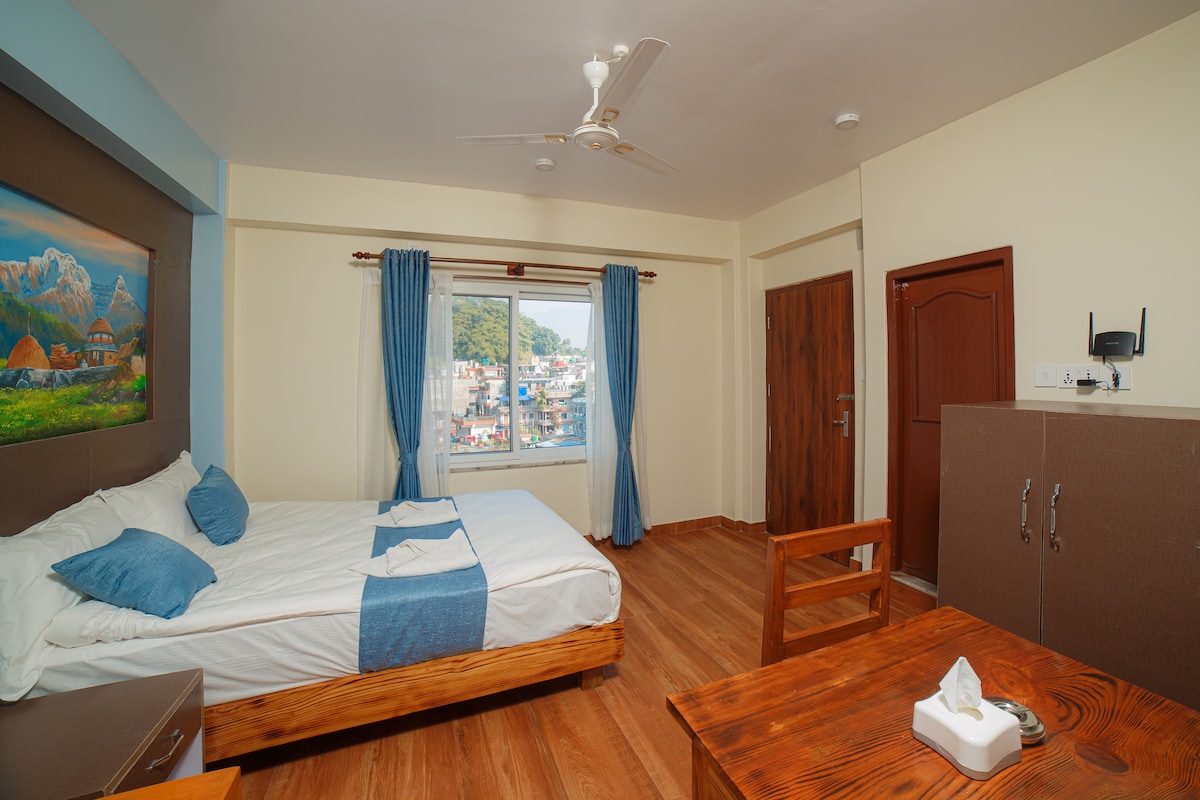 Lotus: Sweet Studio Apartment