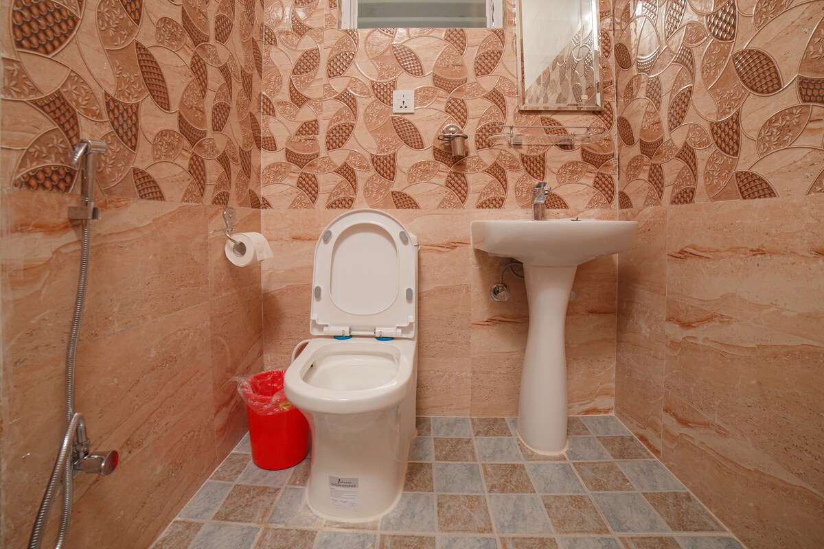 Lotus: Sweet Studio Apartment — photo