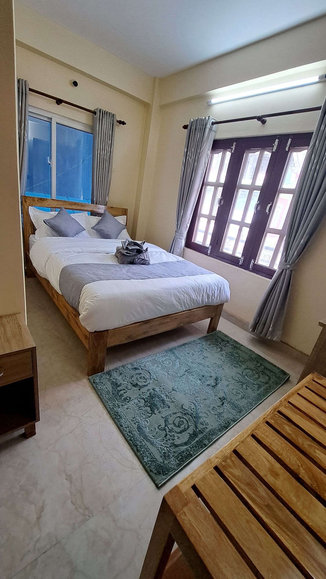 himalayan hidden treasure 
room3