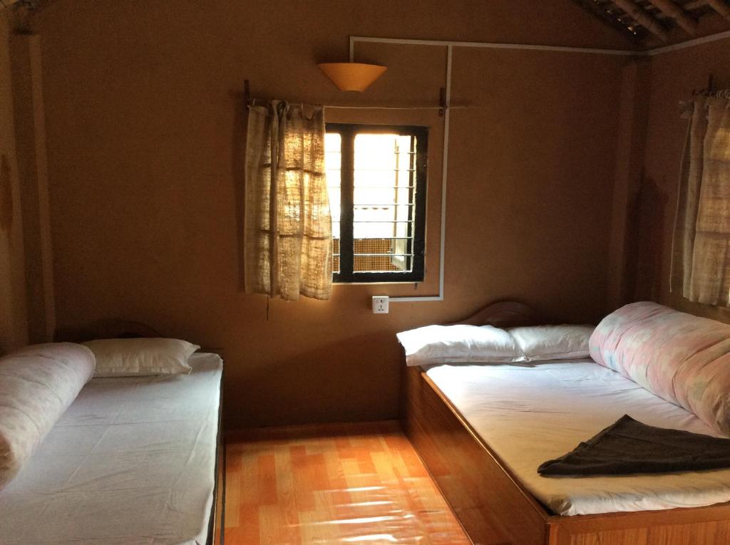 Cozy Cottage Near Fewa Lake — photo