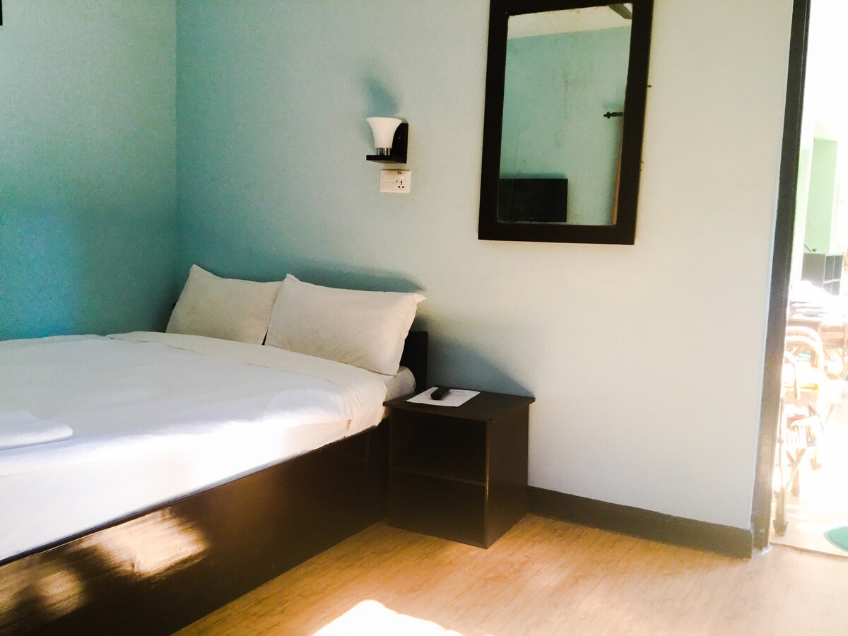 2) Yeti Guest House - 1st Floor AC rooms — photo