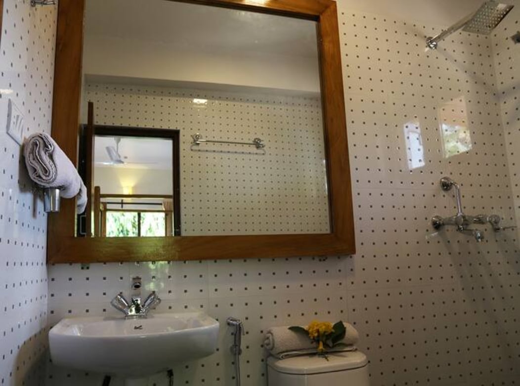 Annapurna I Superior Double Sunrise Village View — photo