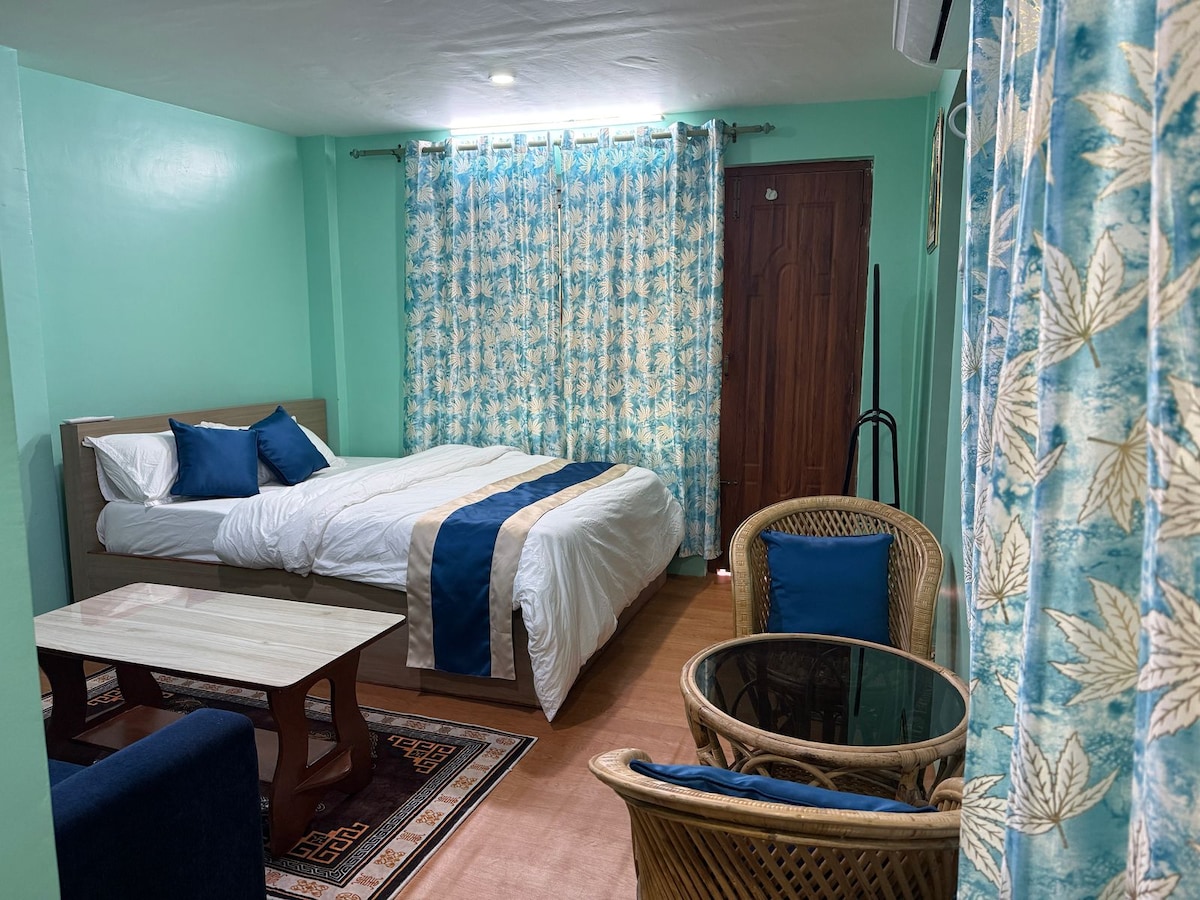 Sisters Home & Apartment